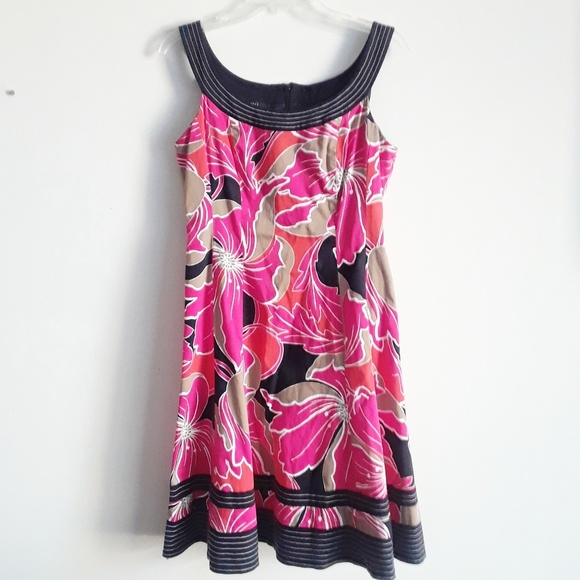 Nine West Dresses & Skirts - Nine west Scoop Neck Multi color dress
